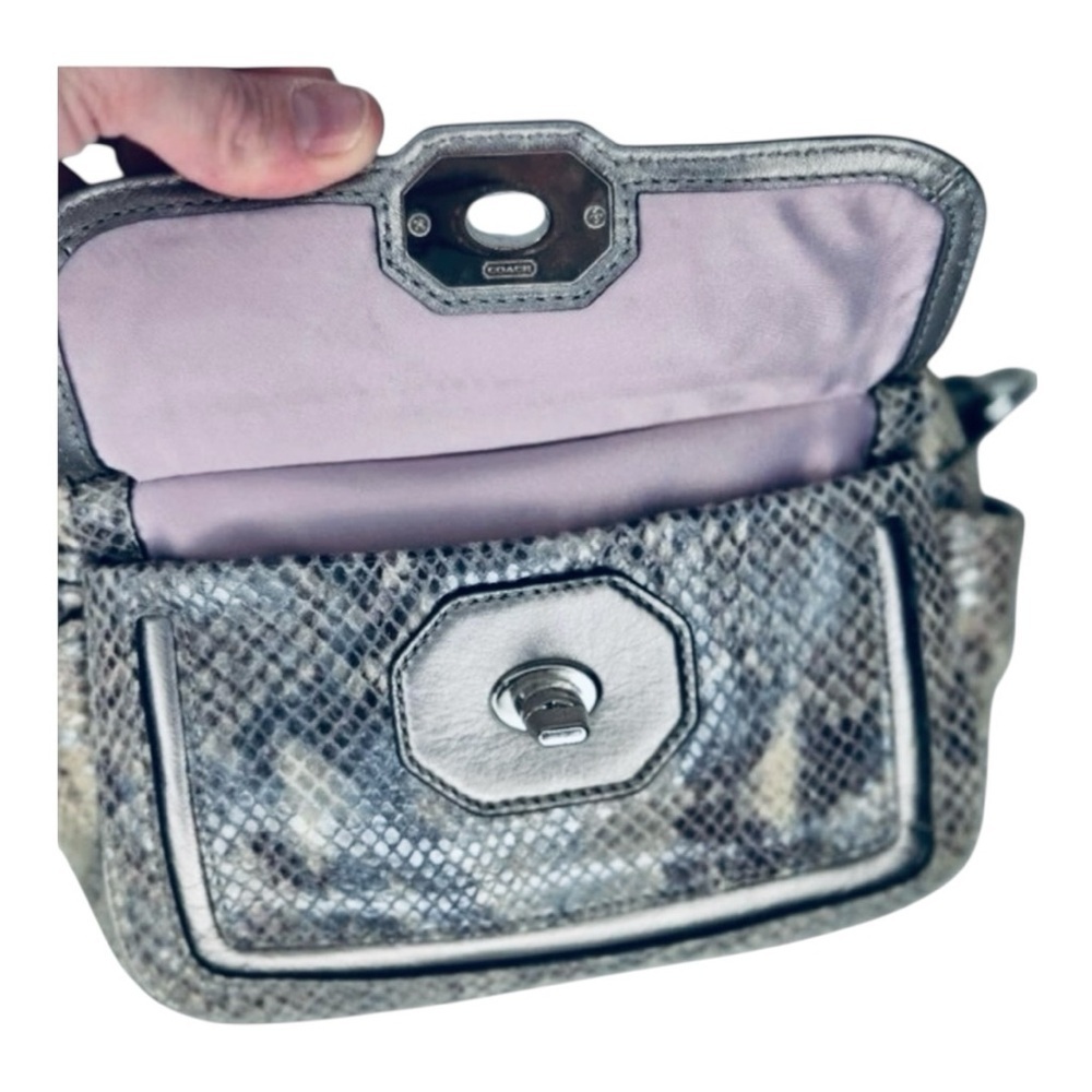 Coach Campbell Exotic Python Snakeskin Print Leather Crossbody Camera Bag $398 - Picture 4 of 12
